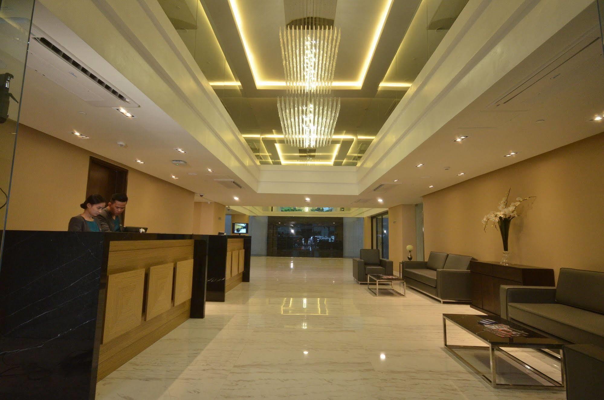 Jinjiang Inn - Makati Makati City Eksteriør bilde