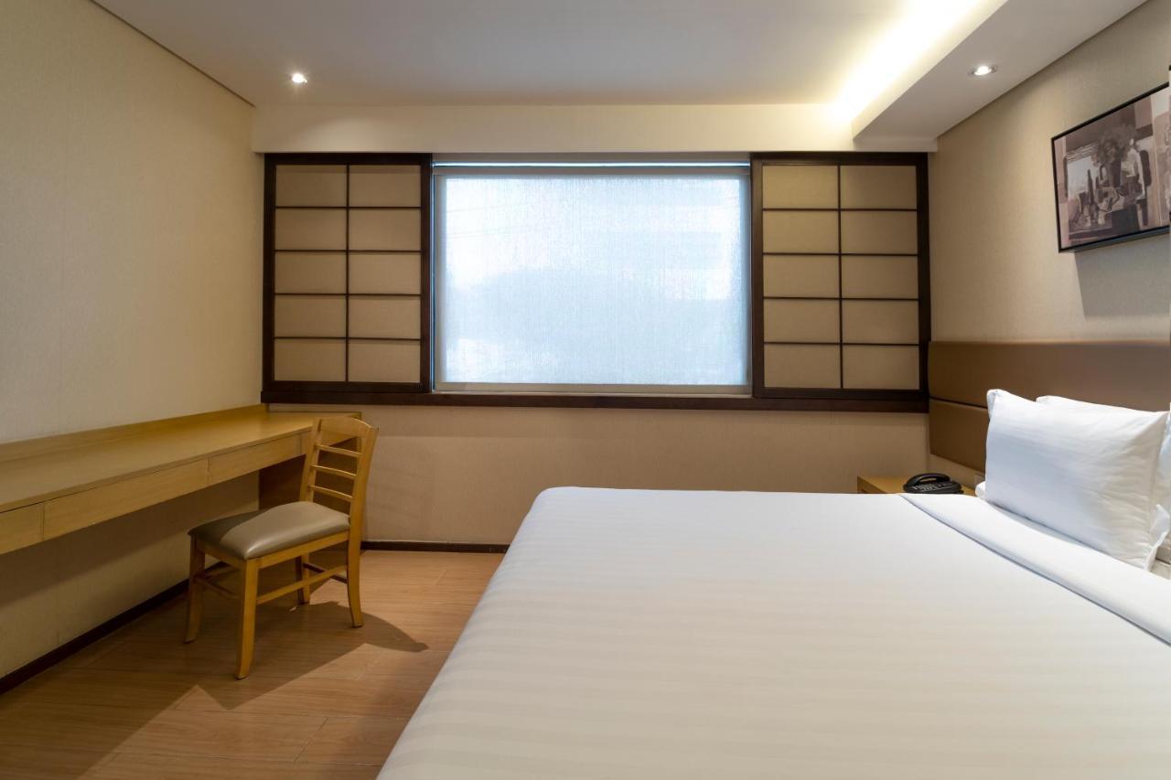 Jinjiang Inn - Makati Makati City Eksteriør bilde